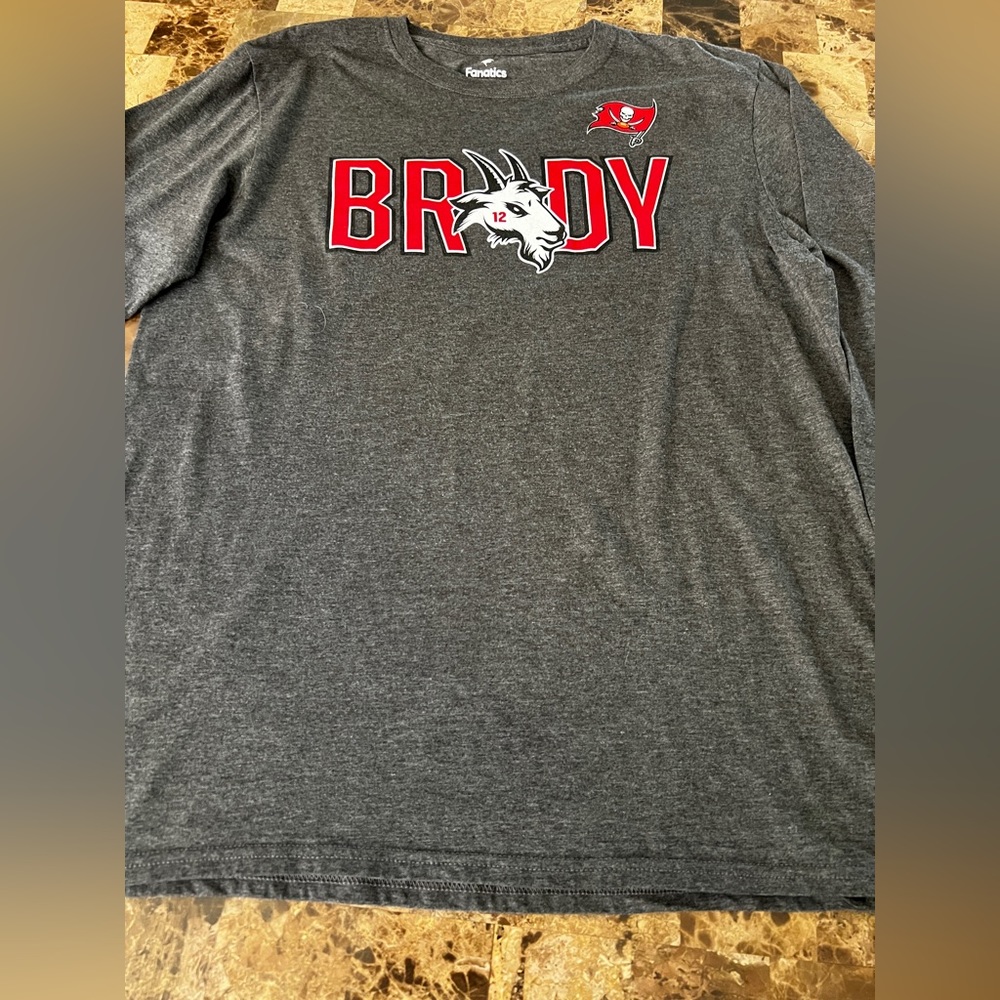 Tom Brady GOAT #12 LS T-shirt Fanatics Large